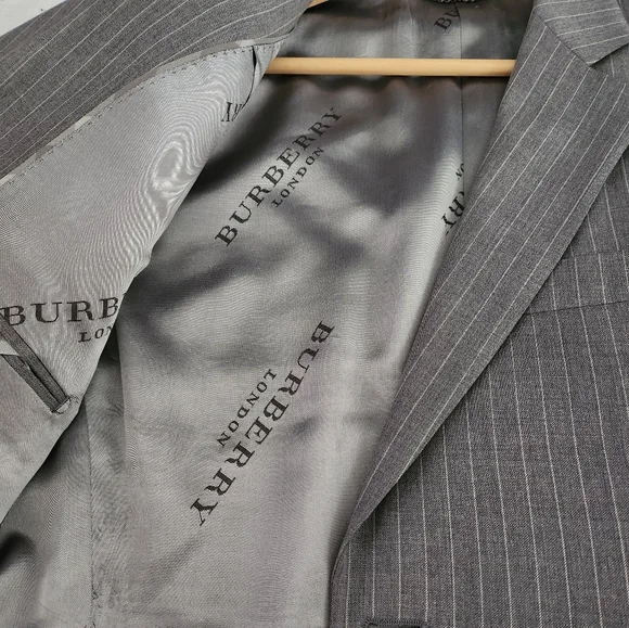 Burberry Blazer - Picture 12 of 16